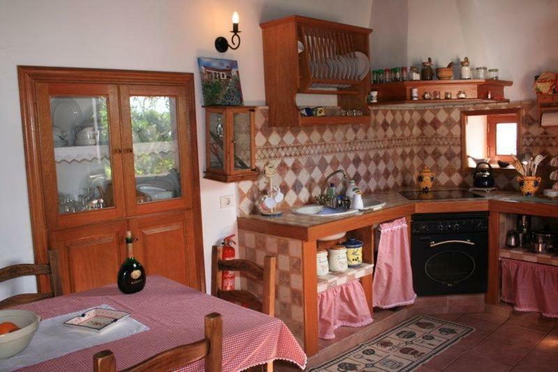 Hostal La Casa de Mis Padres El Pinar de El Hierro Exterior foto